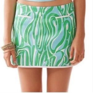 Lilly Pulitzer Tierney Skort in Finders Keepers size 10 EUC